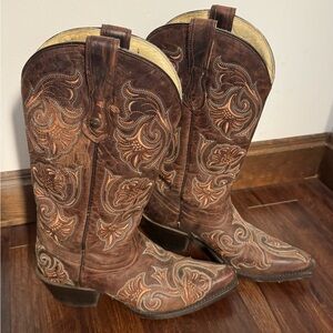 Brown Embroidered Cowboy Boots